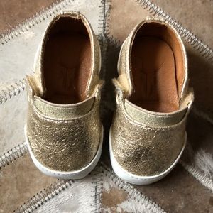 Frye baby shoes